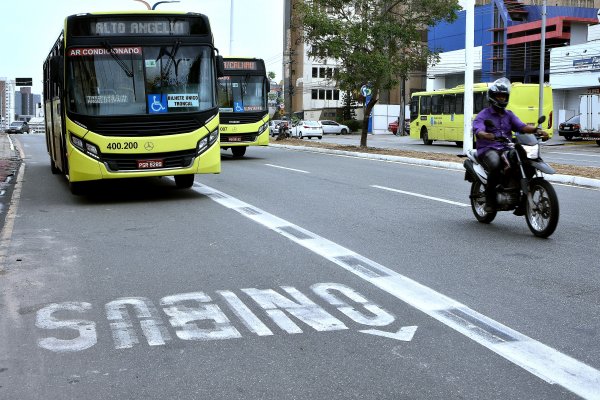 Projeto quer flexibilizar faixas exclusivas de ônibus na capital