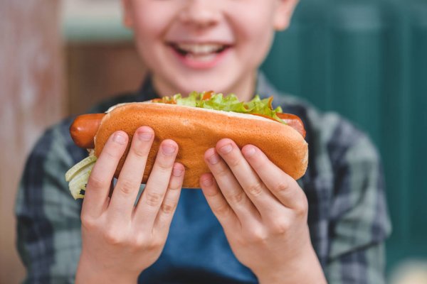 Dia do cachorro-quente: Conheça a história do lanche - Caldo Bom