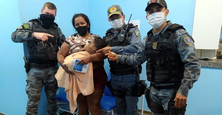 Policiais salvam bebê de afogamento em Balsas/MA